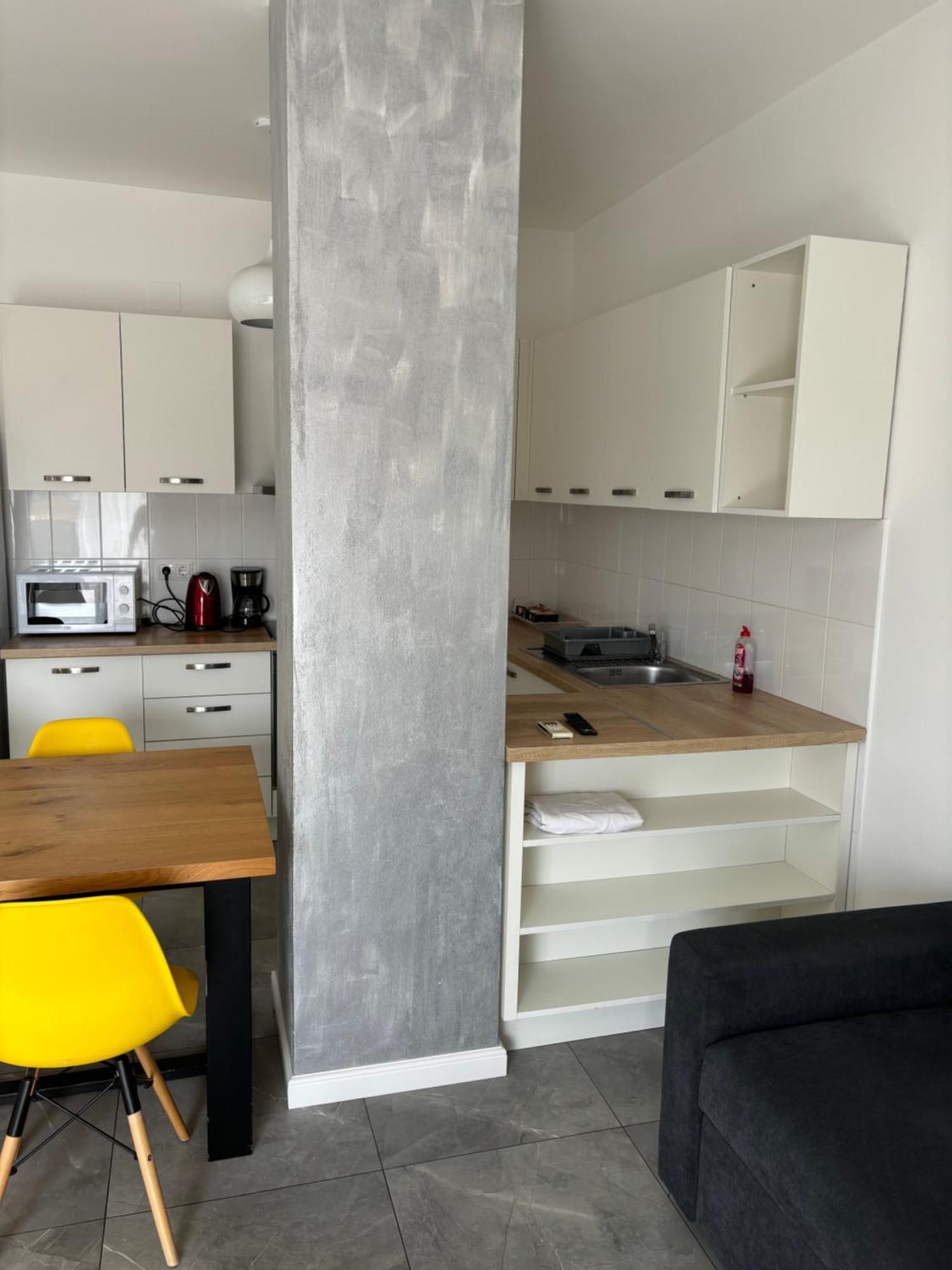 Апартаменты Smart Apartament Орадя Экстерьер фото